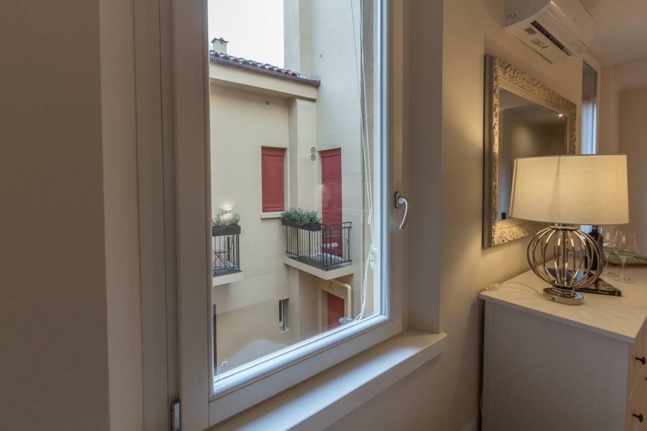 Appartement Realkasa Towers Flat à Bologne Extérieur photo